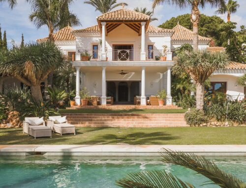 Villa – Marbella East – Ref: 8119