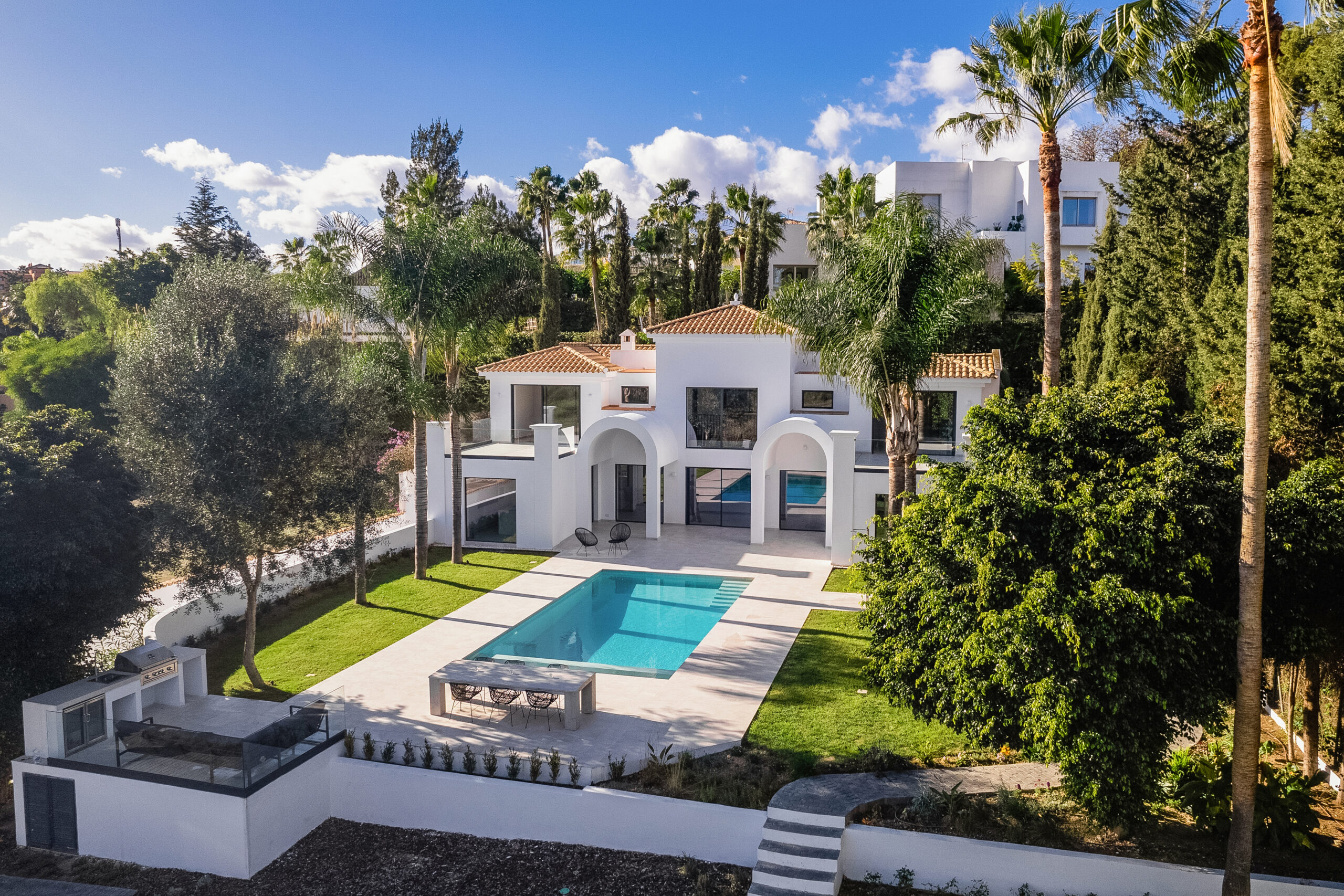 8263 luxury villa for sale marbella