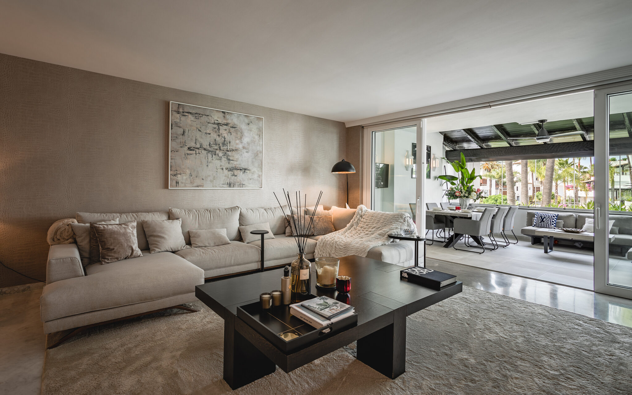 luxury apartment for sale puente romano marbella golden mile