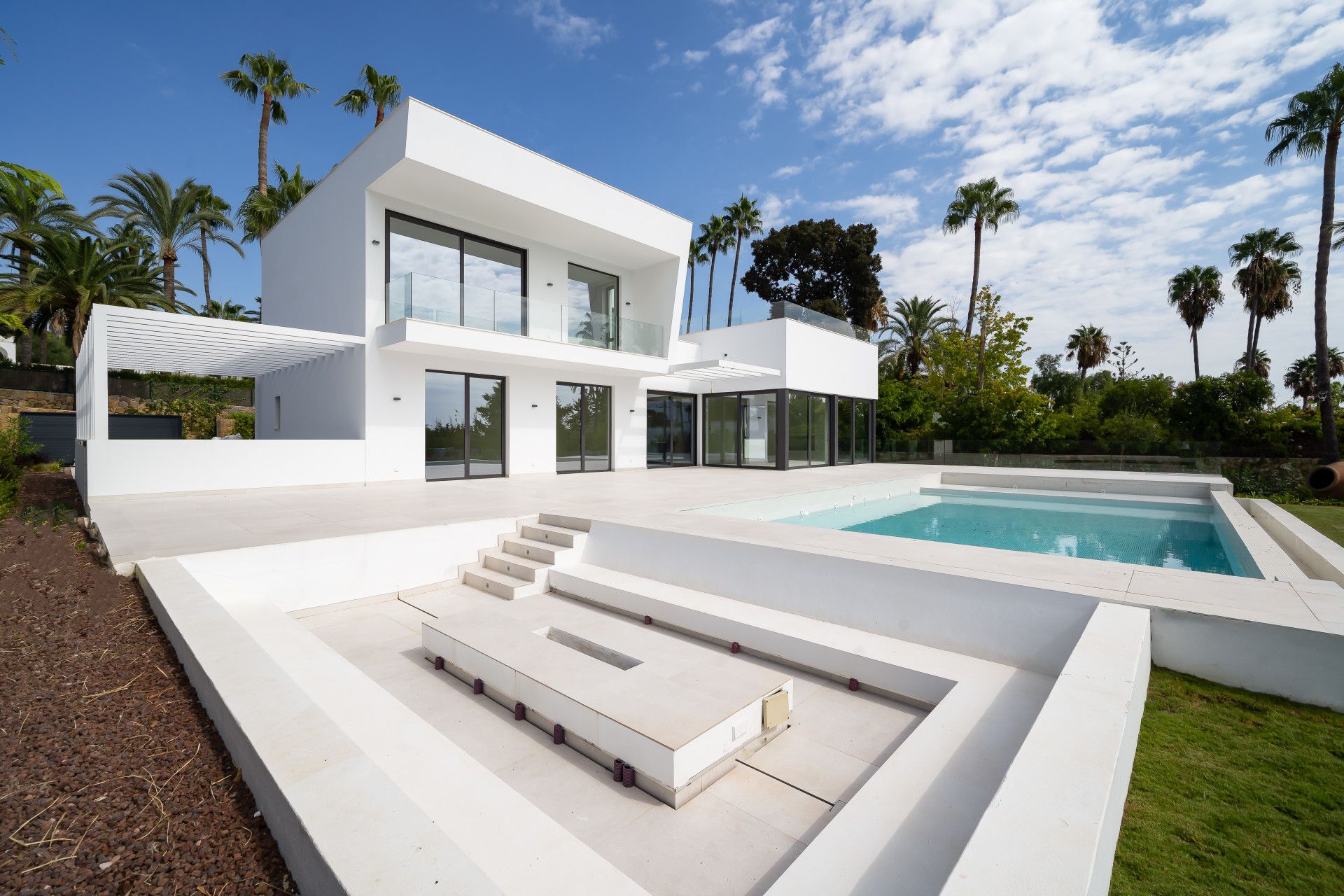 villa for sale paraiso alto benahavis marbella