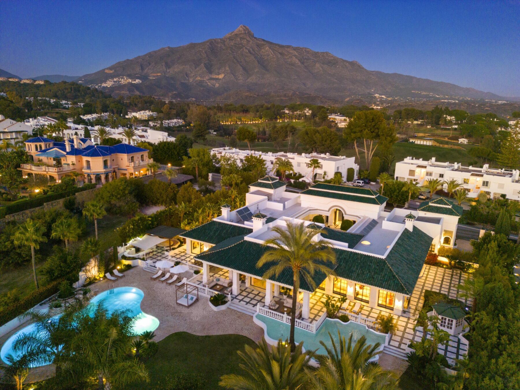 luxury villa for sale marbella golf valley