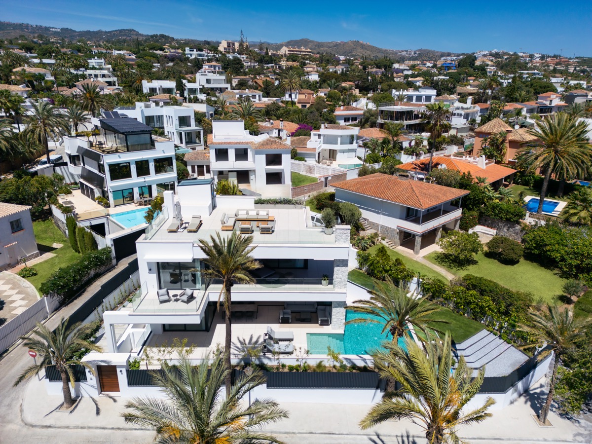 modern beachside villa for sale marbella