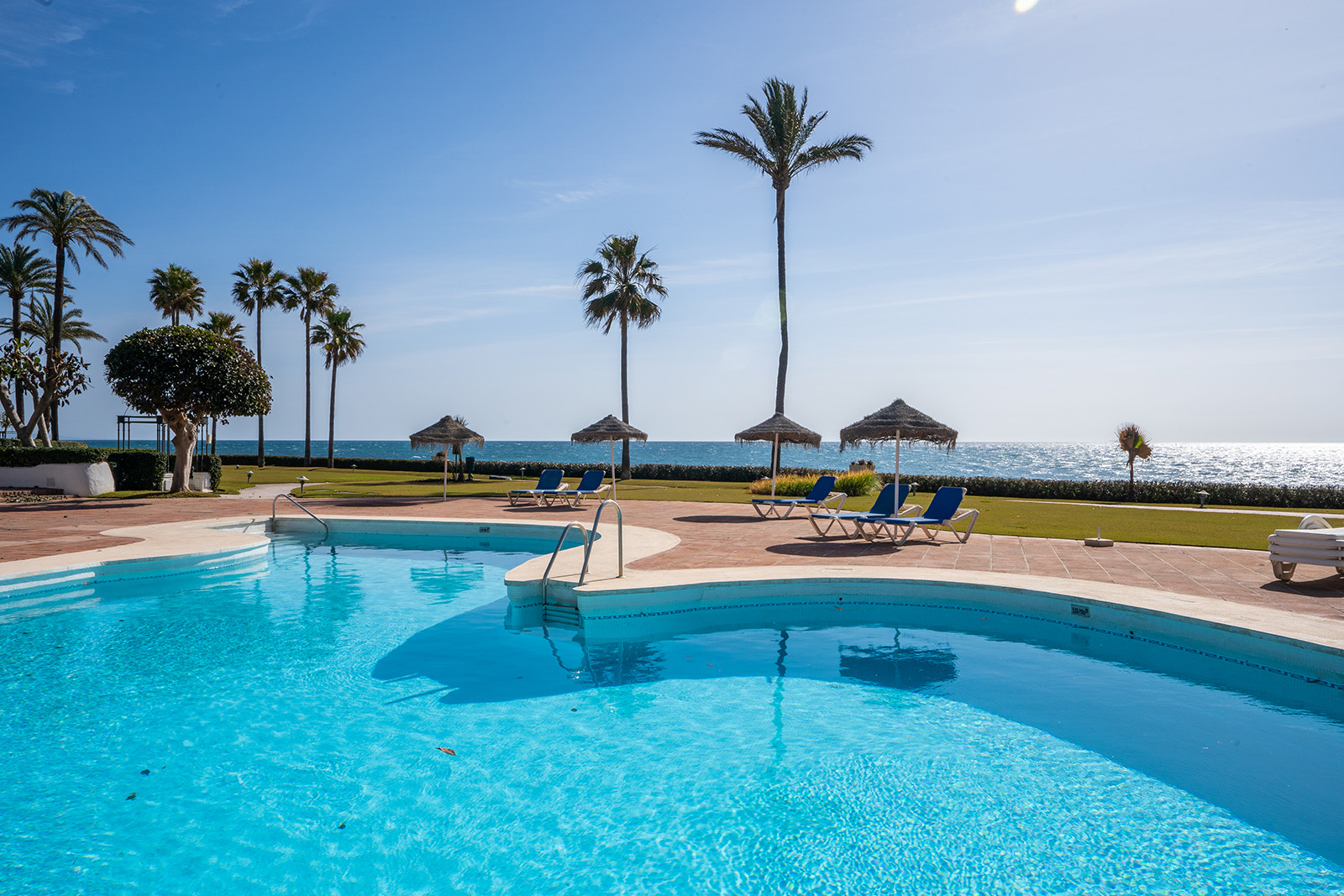 beachfront penthouse for sale estepona