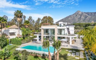 luxury villa for sale marbella golden mile puente romano