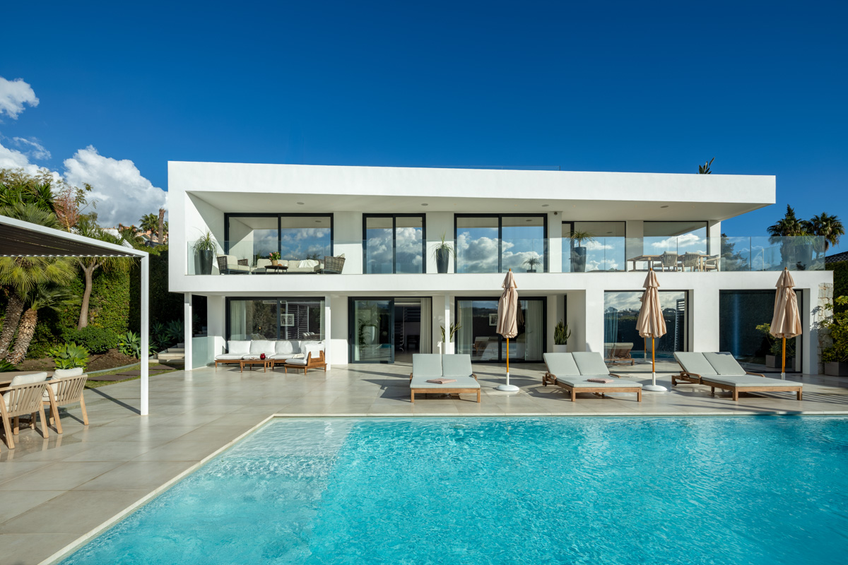 modern villa for sale marbella golf