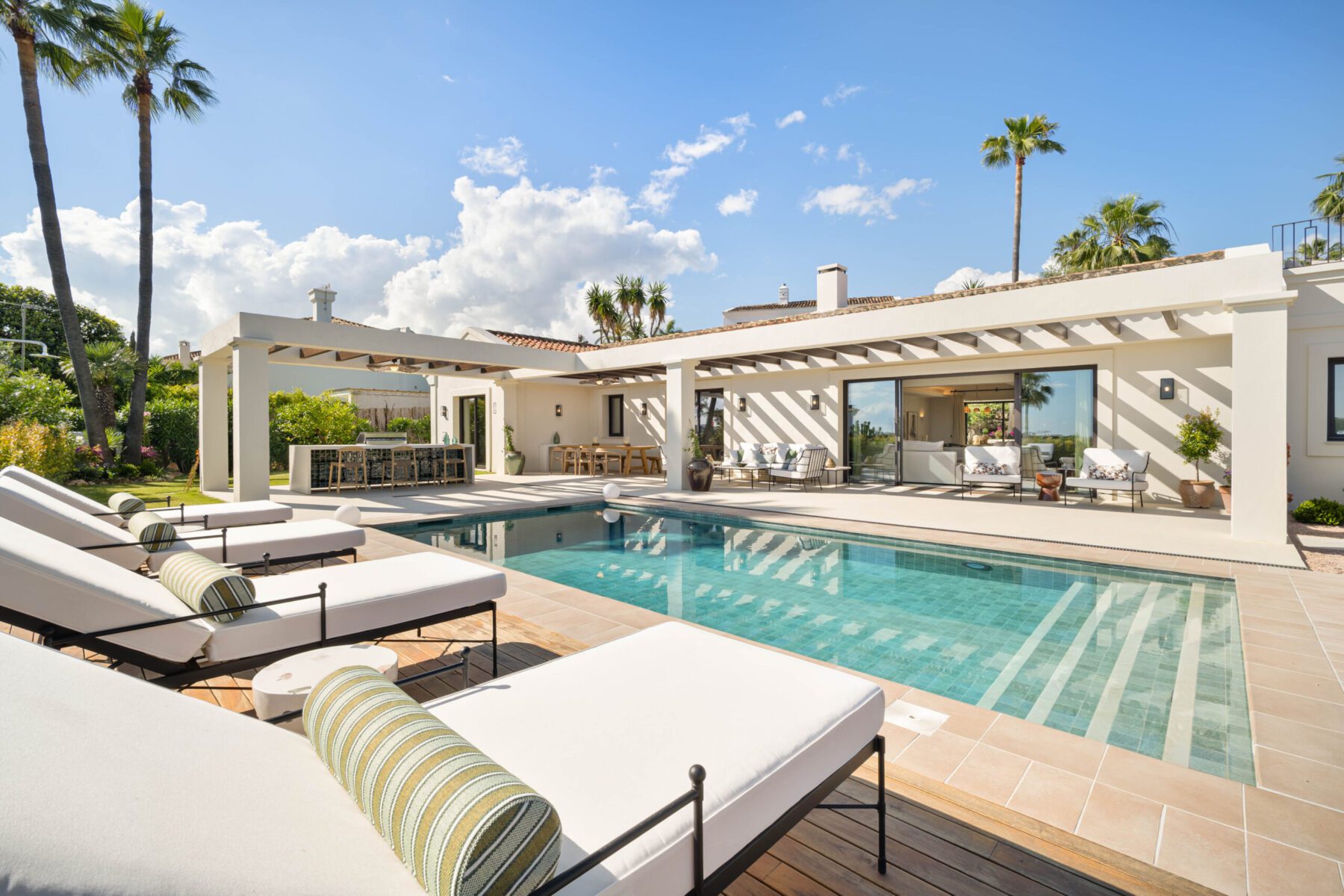 luxury modern villa for sale marbella